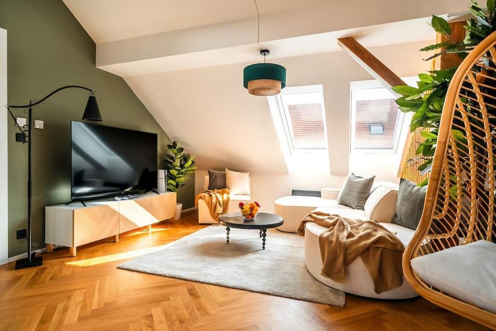 3br Ac Heaven Of Harmony Luxpenthouse Theater View Praga